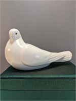 Vintage NAO by Lladro Peace Dove