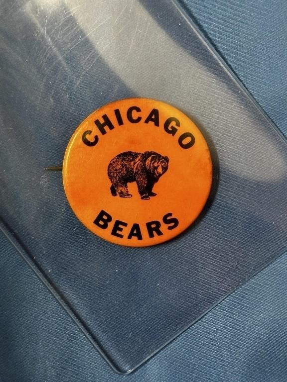 CHICAGO BEARS OLD FOOTBALL PIN 1 3/4"