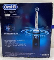 Oral B Rechargeable toothbrush Genius 8000