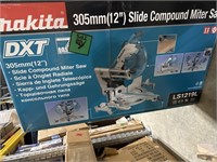 Makita DXT 305mm slide compound miter saw
