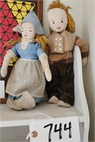 (2) Dutch Dolls