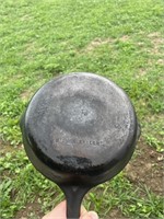 Cast iron number six skillet