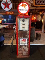 6.8ft Tall Martin & Schwartz Mobilgas Pump