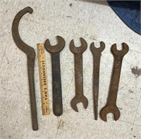 Lot of Old Heavy Wrenches - Was Mancave Decor