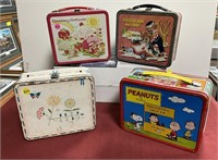 4 Vintage Lunch Boxes