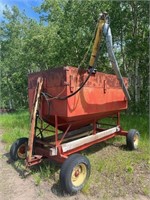 Hopper Box on New Holland heavy Trailer with Hyd.