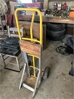 Two Wheel Dolly and Motor Stand   MG55