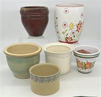 Lot of 6 Garden Pots