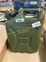 U.S. military 5-gallon water can (cover broken)