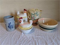 Hull Vase, Chicken Canisters, Crockery