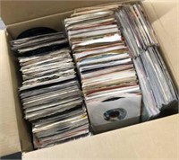 BOX OF ASSORTED 45s
