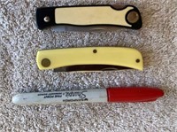 (2X) POCKET KNIVES - 1 CASE XX & 1 SMITH & WESSON