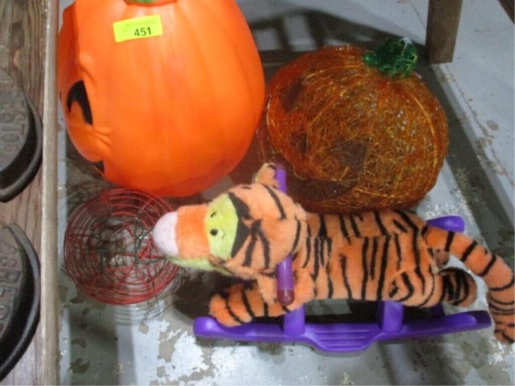 Pumpkin, tiger and other items