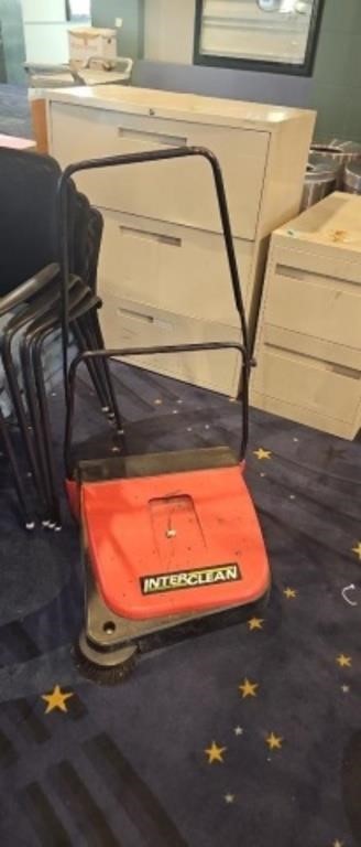 Carpet cleaner needs a bolt for the handle