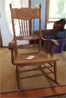 Antique Oak fancy splat open arm cane seat