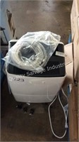 1 LOT HISENSE DEHUMIDIFIER