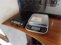 Bid X 2: Digital Scale