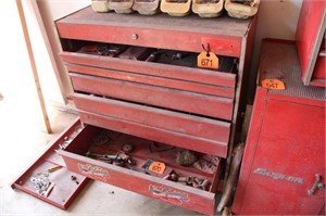 Toolbox (drawers are hard to pull)