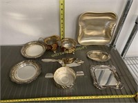 Assorted tin/plated items