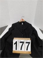 Evan Picone Mans Suit Size 44 Black