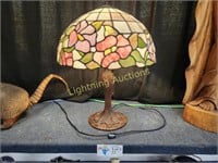 VINTAGE TIFFANY STYLE TABLE LAMP