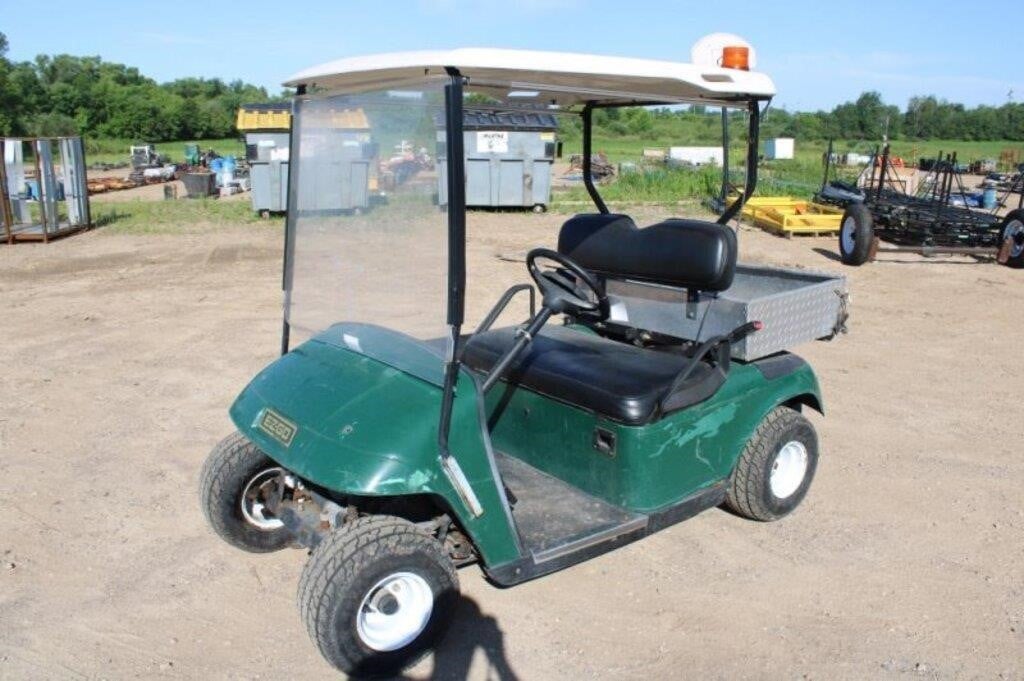 EZGO Electric Golf Cart, Works