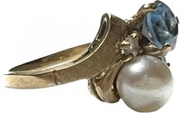 10K Yellow Gold Pearl & Topaz Ring