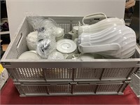 11 white coffee servers w/extra lids & folding