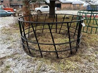 Black Round Bale Feeder