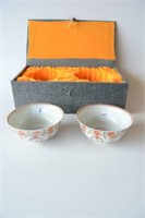 Pair Chinese famille rose Baragon Tumed bowls,