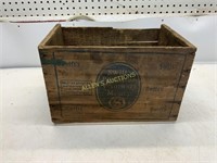 SWIFT"S CANNED MEATS  WOODEN CRATE