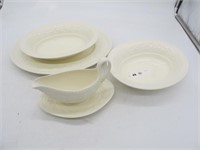4 PIECES WELLESLEY WEDGEWOOD CHINA ALL CLEAN