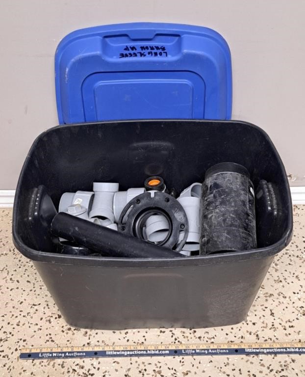 Storage Tote w Drain/Pipe/Coupling Contents