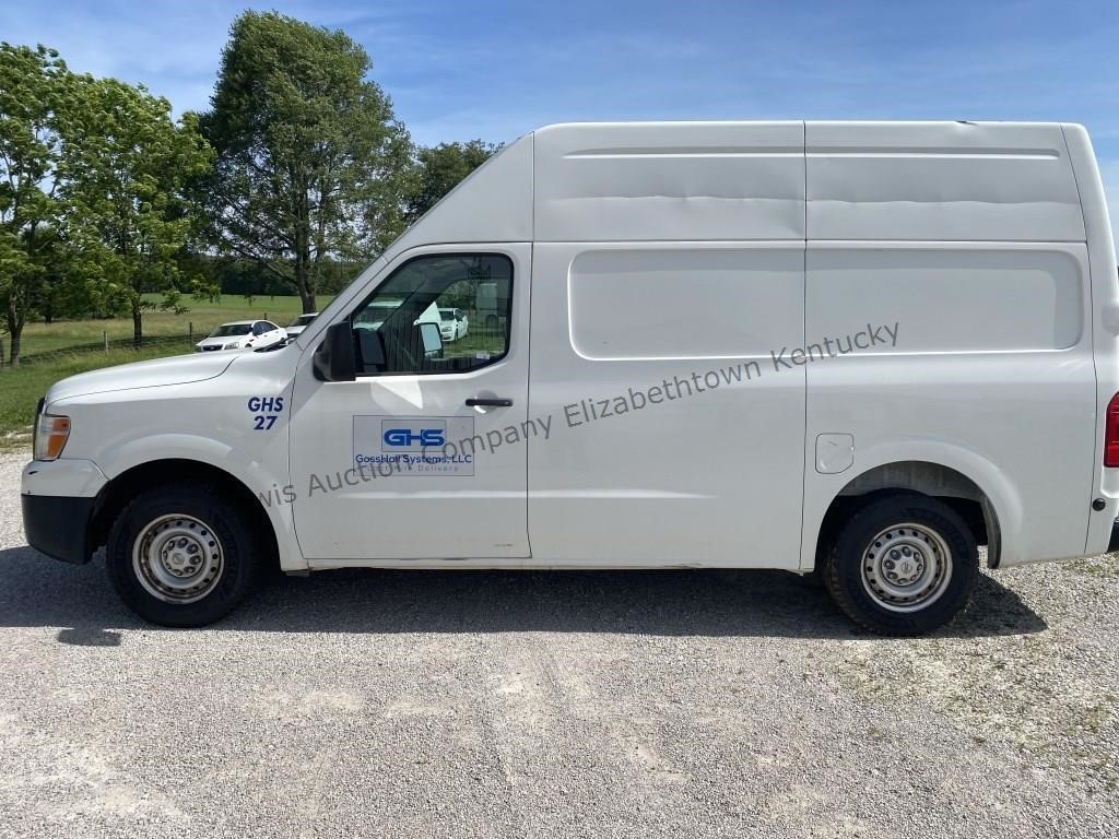 2018 Nissan NV2500HR Van. 175425 miles.