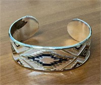 Montana silversmiths bracelet