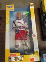 1998 STARTING LINEUP WAYNE GRETZKY HOCKEY FIGURE