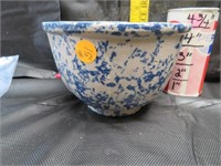 RARE Antique Blue & White Red Wing Spongeware Bowl