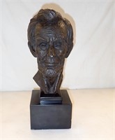 BUST OF ABRAHAM LINCOLN BY ALVA MUSEUM REPLICAS,