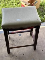 Bar Stool (Connex 1)