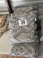 (4) Blue & Gray Patten Pillows (New) (U231)