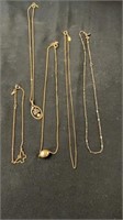 4 necklaces with bracelet Sarah cov