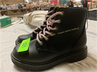 Girls size 13 hiking boots