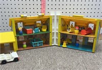 Fisher price family house