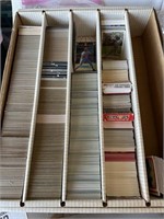 LARGE LOT OF MIXED SPORTS CARDS