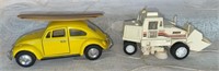 (2) Die Cast Vehicles: 1:32 1967 VE Beetle, Road