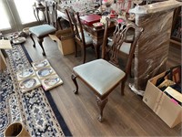 GORGEOUS CHIPPENDALE DINING TABLE & CHINA CAB NOTE