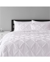 $65(K)Amazon Basics Pinch Pleat Comforter Bedding