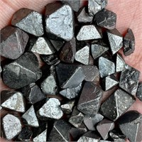 165 CTs Beautiful Natural Magnetite Crystals