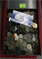 COLLECTION OF WORLD COINS