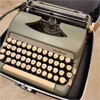 Vintage Sterling Typewriter